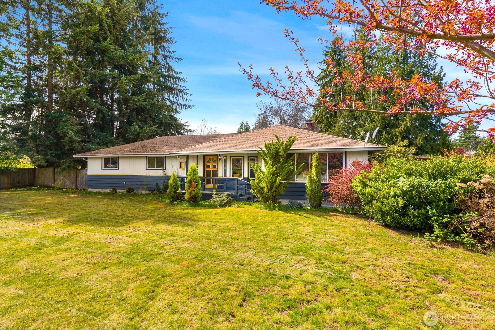 11122 Angeline Road E