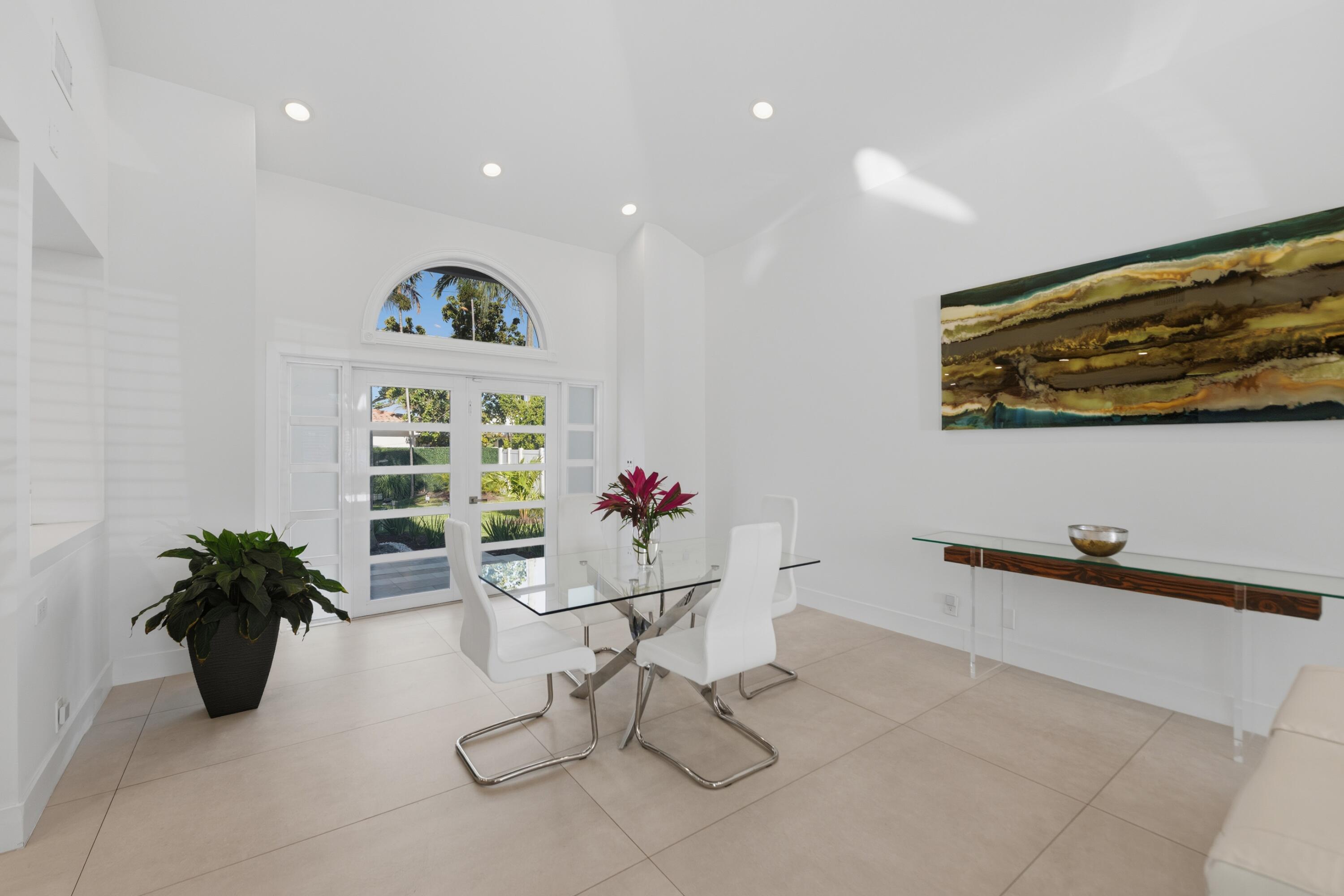 607 Intracoastal Drive