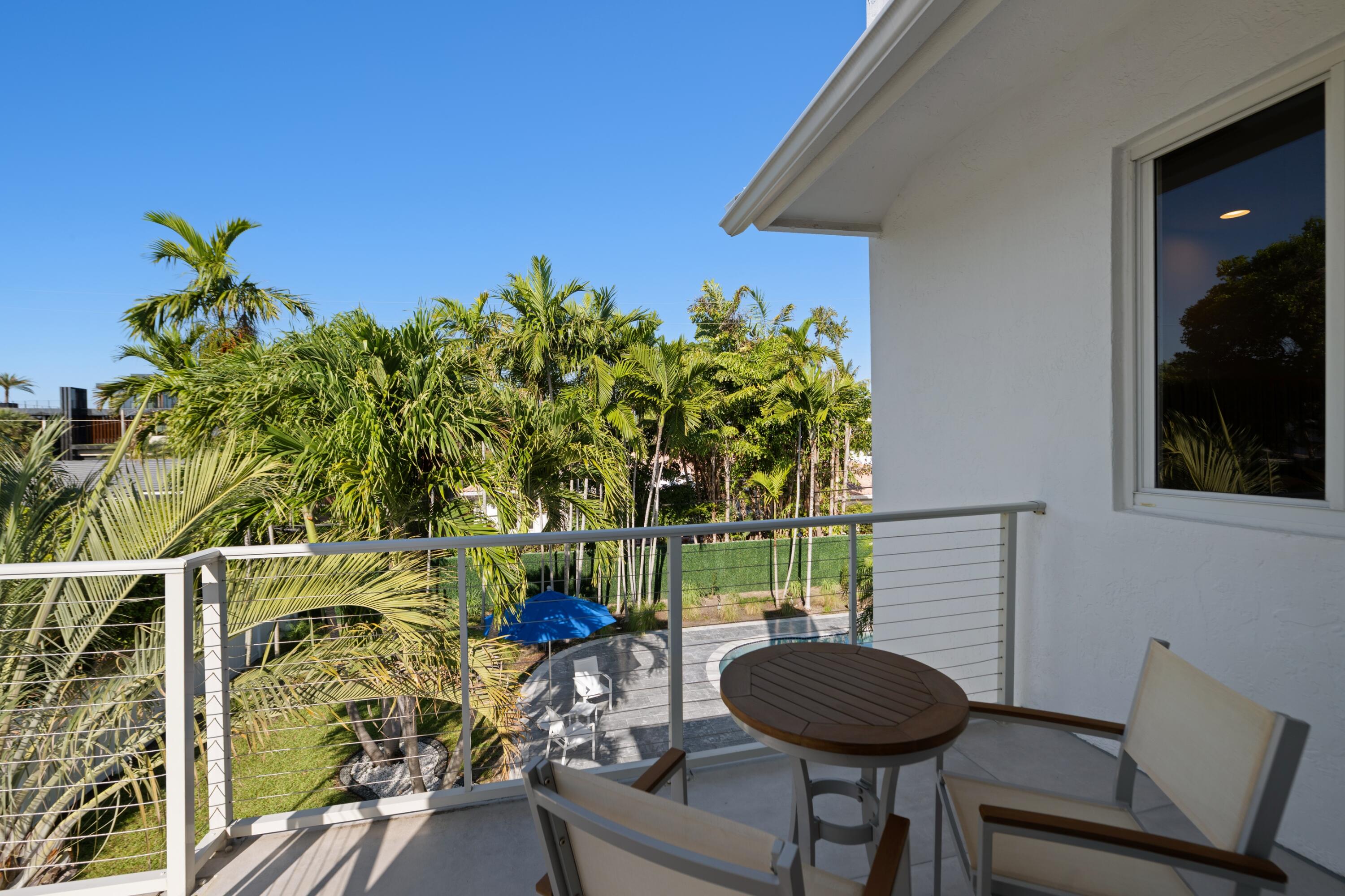 607 Intracoastal Drive