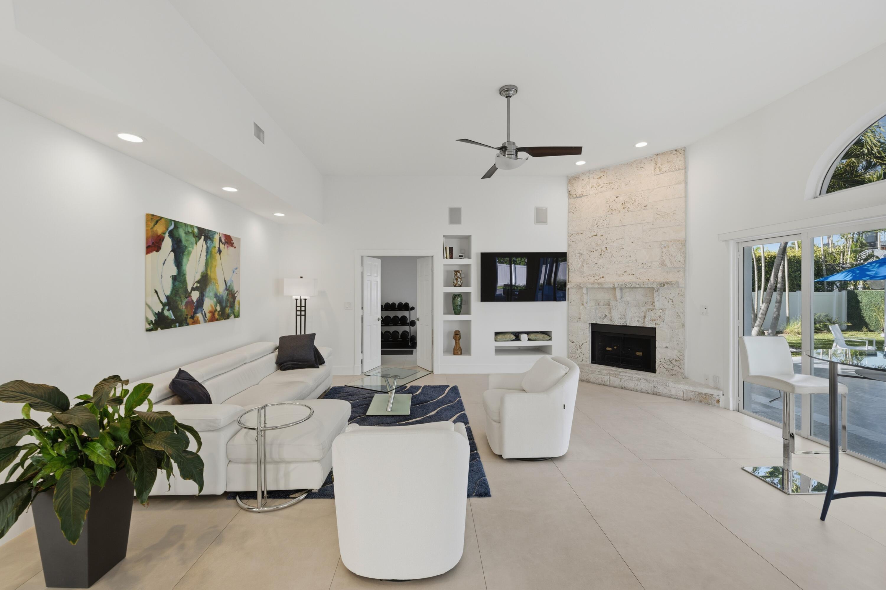 607 Intracoastal Drive