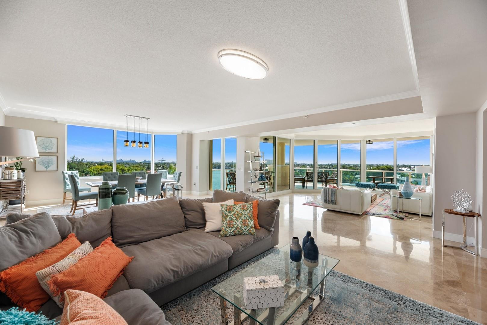 3055 Harbor Drive 703