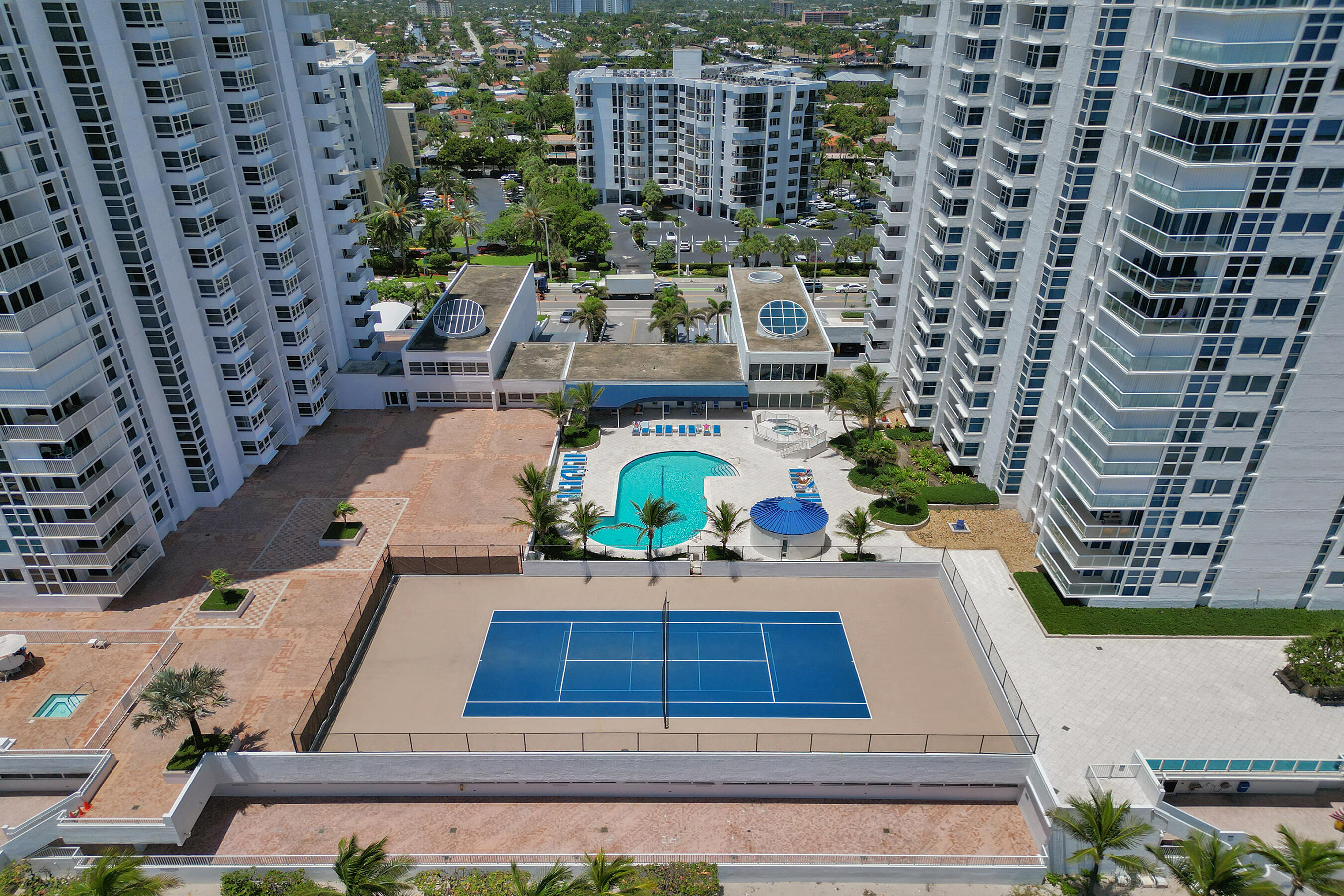 1360 S OCEAN Boulevard 1202