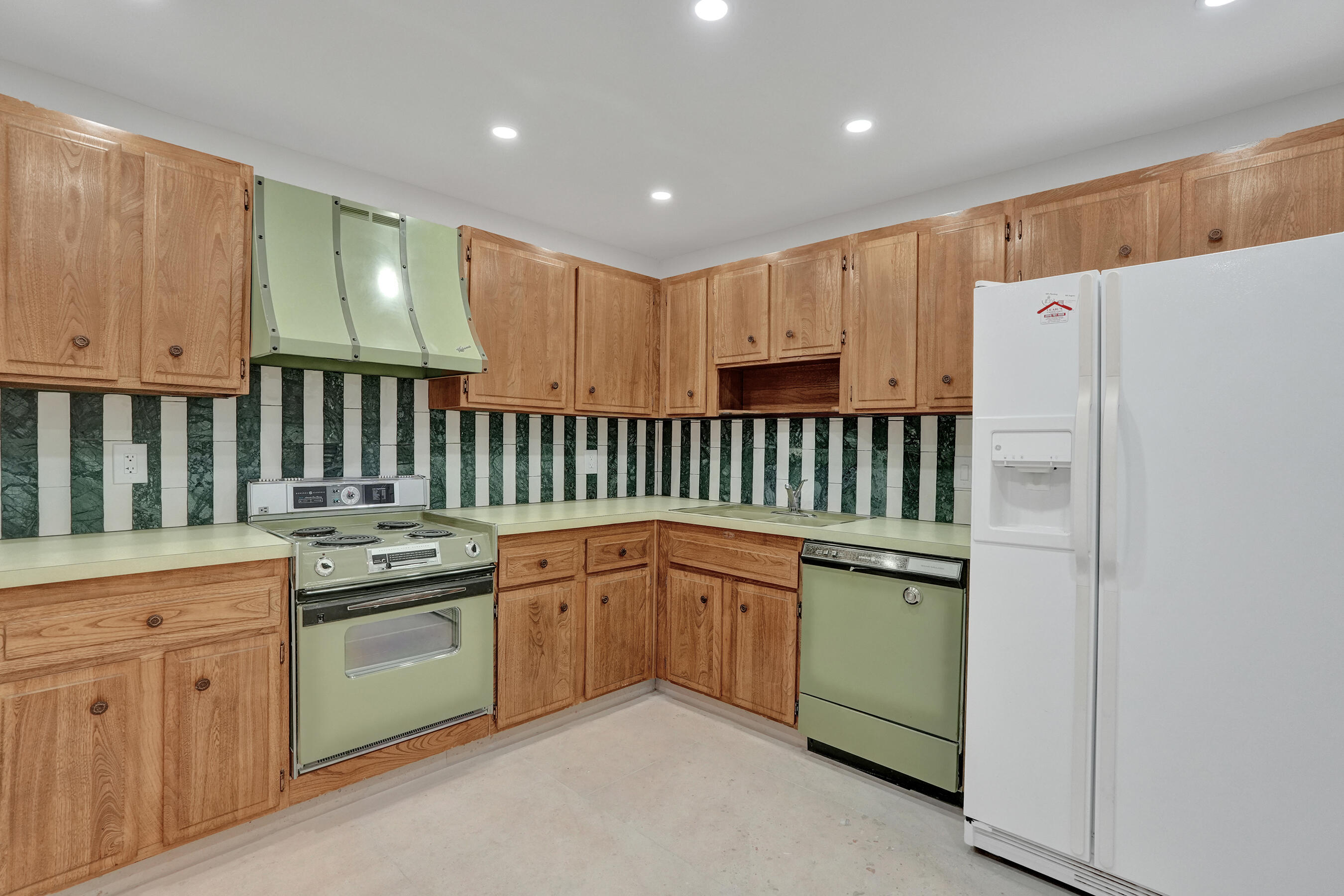 1360 S OCEAN Boulevard 1202
