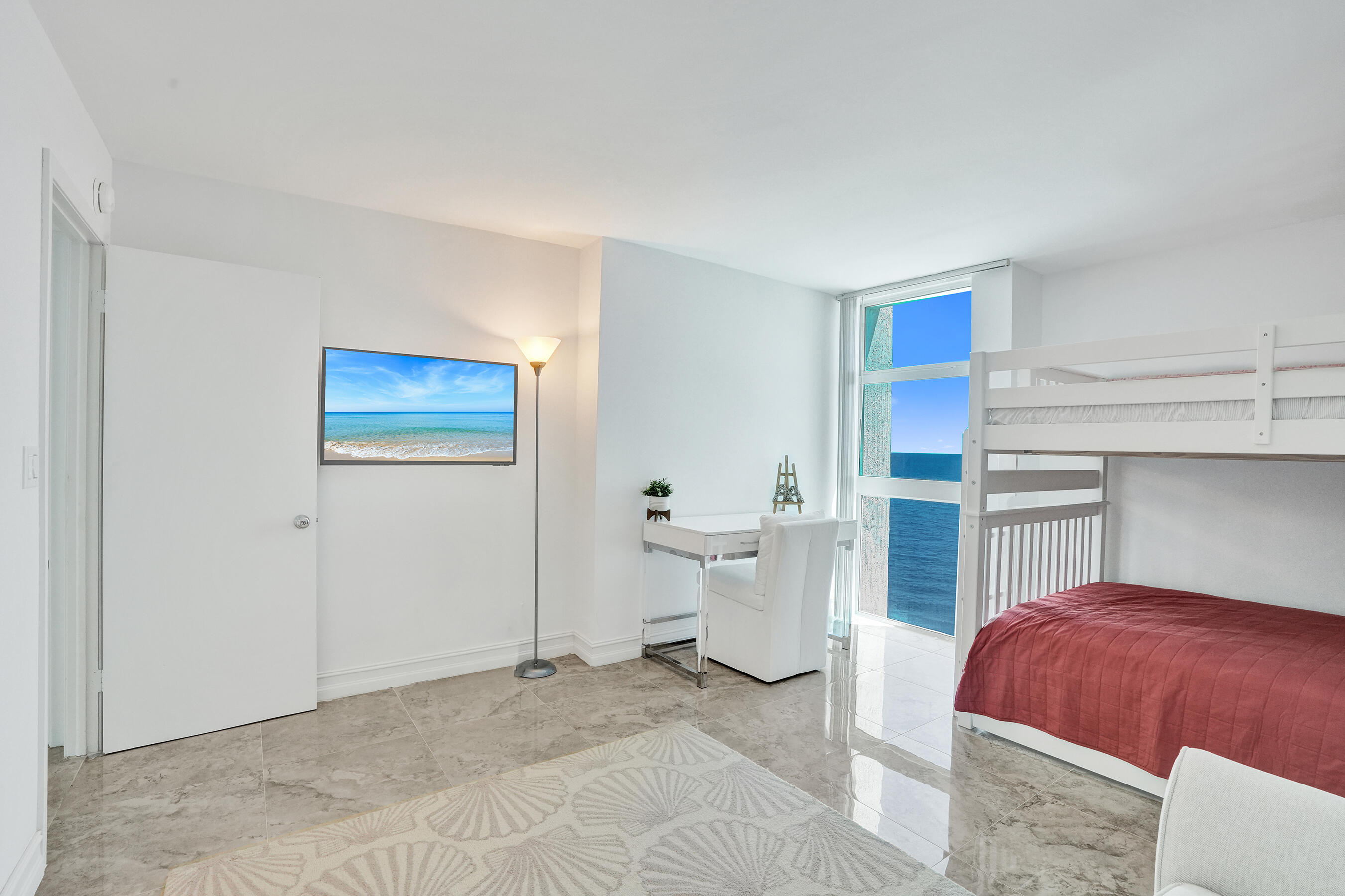 1360 S OCEAN Boulevard 1108