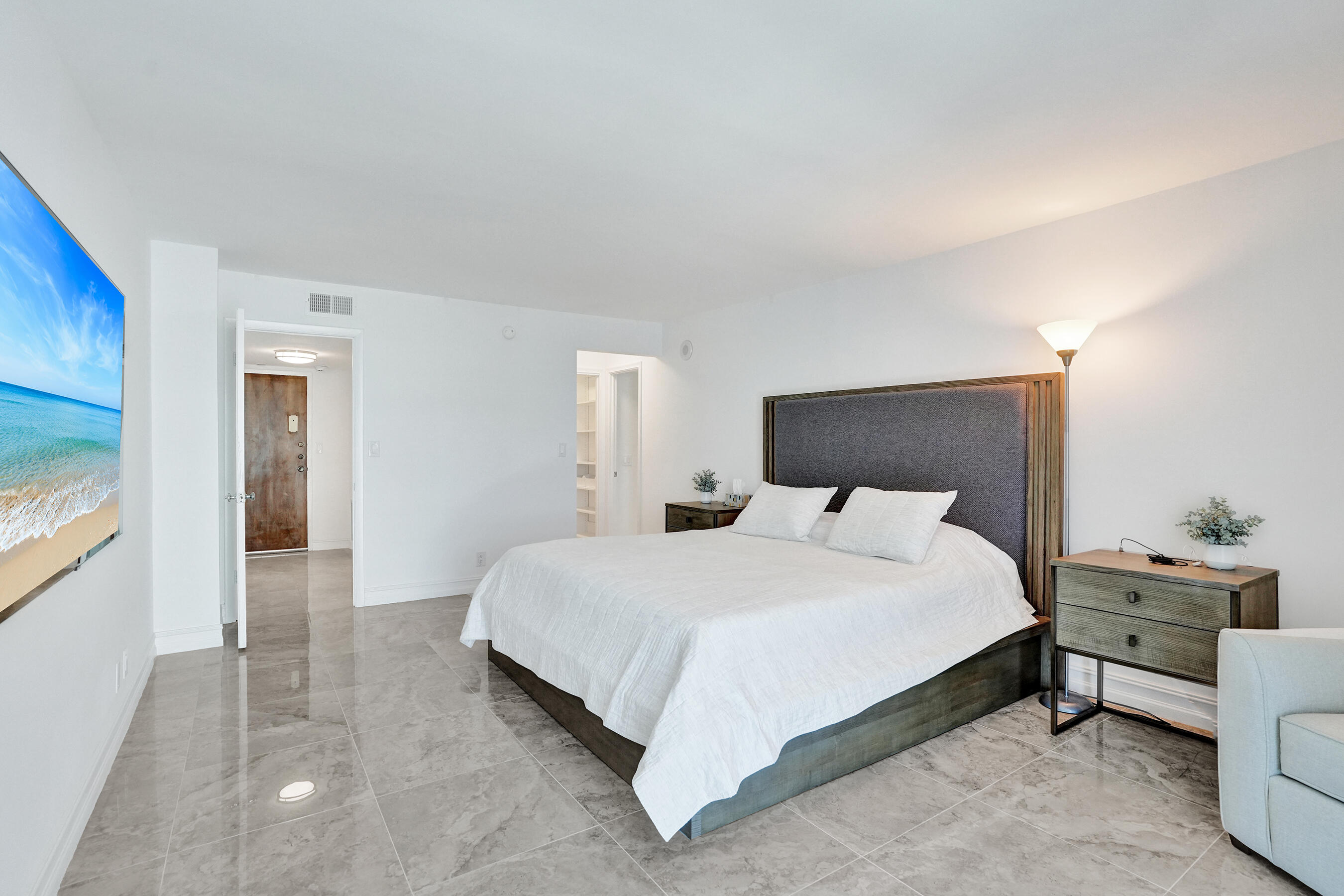 1360 S OCEAN Boulevard 1108