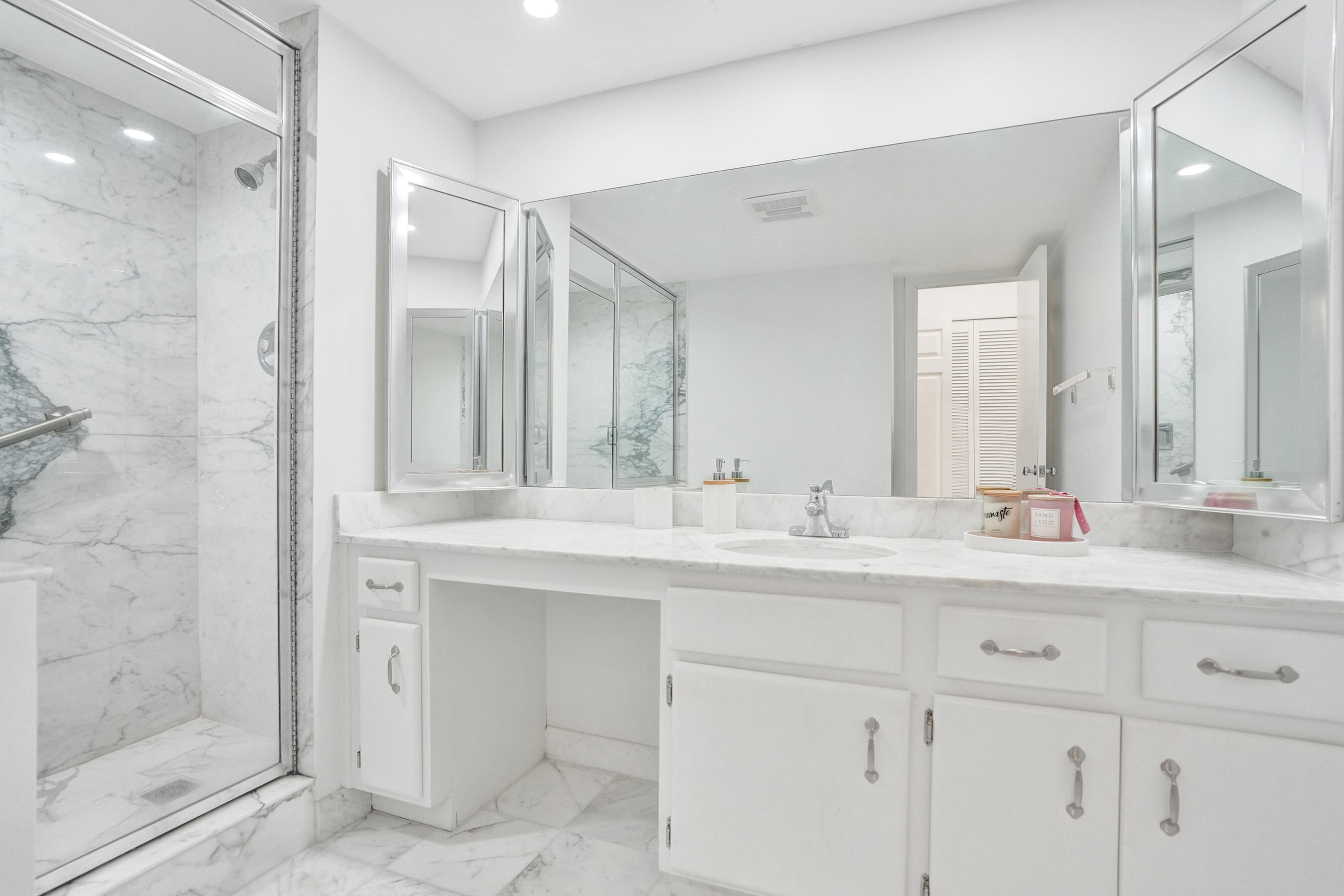 1360 S OCEAN Boulevard 1108
