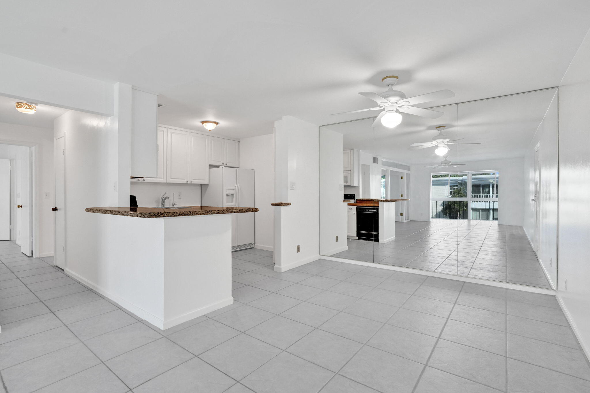 6469 BAY CLUB Drive 3