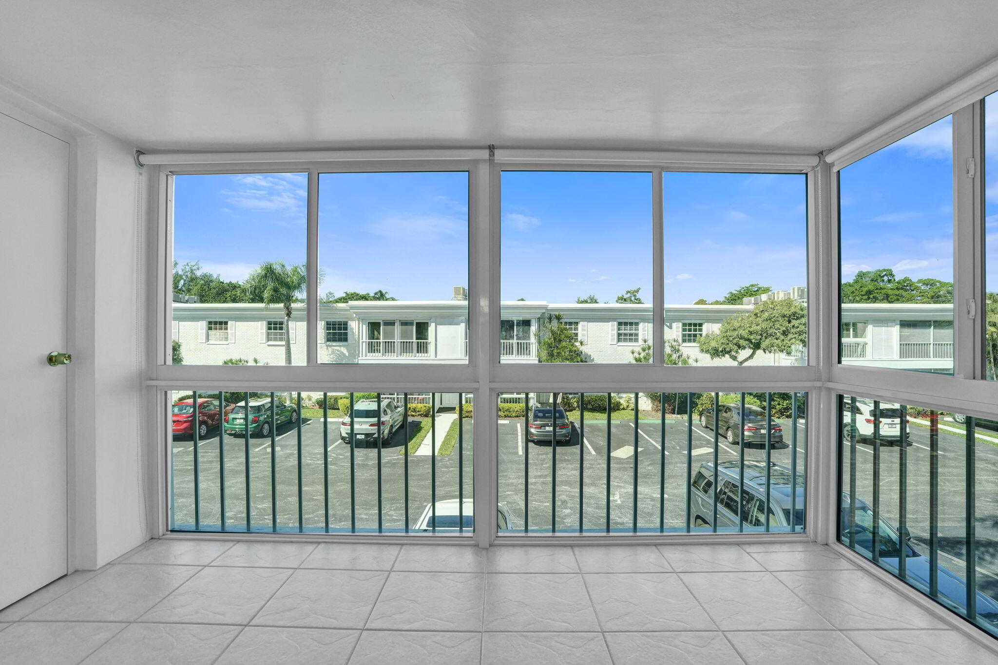 6469 BAY CLUB Drive 3