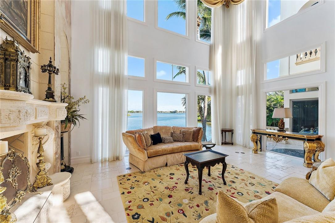 3090 S Ocean Boulevard