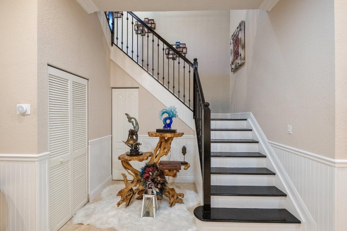 1421 Bayview Dr Unit: 1421