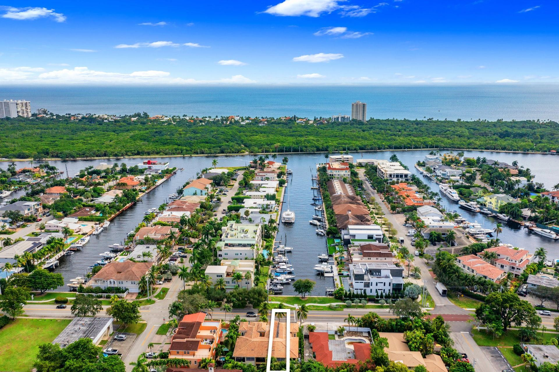 1421 Bayview Dr Unit: 1421