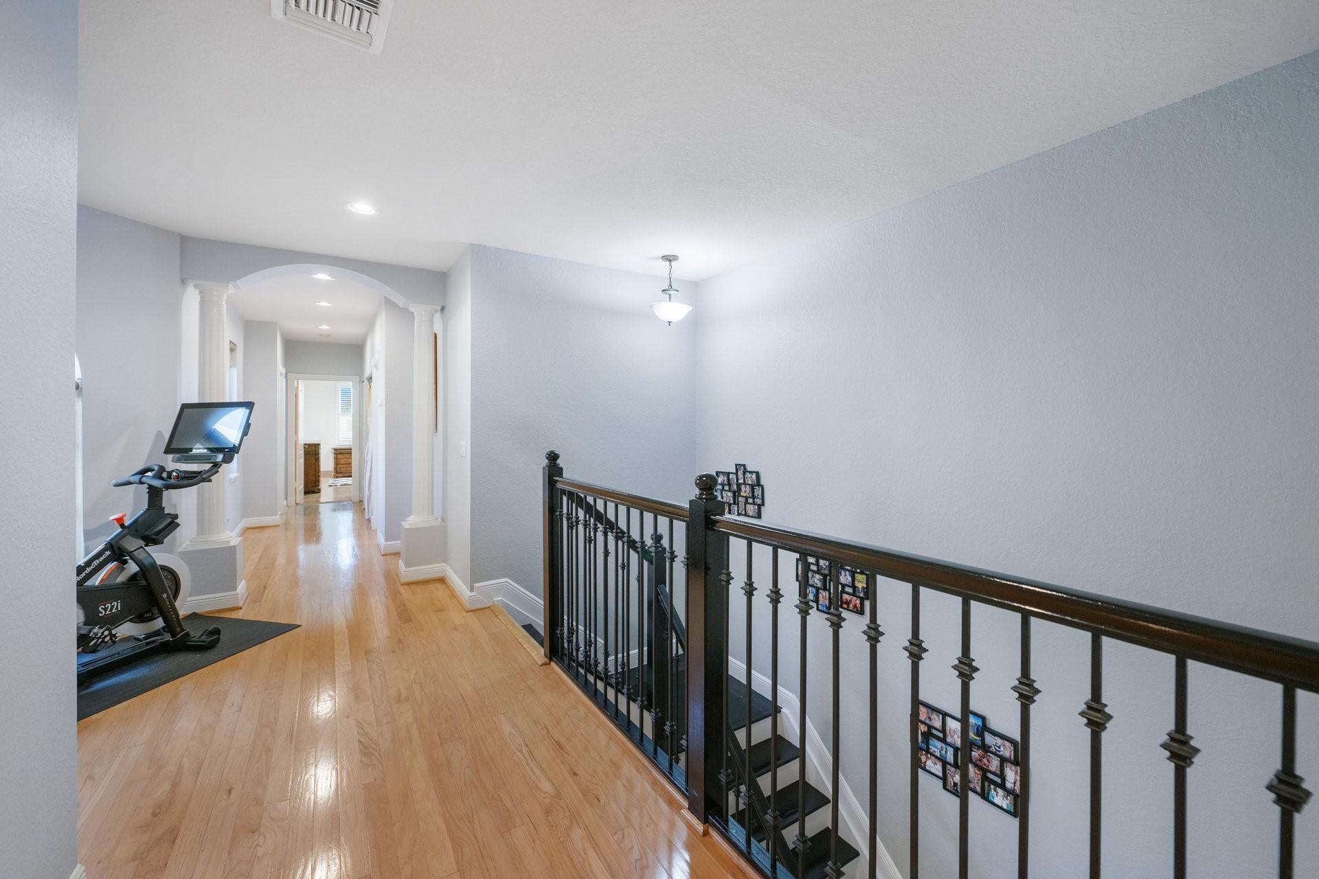 1421 Bayview Dr Unit: 1421