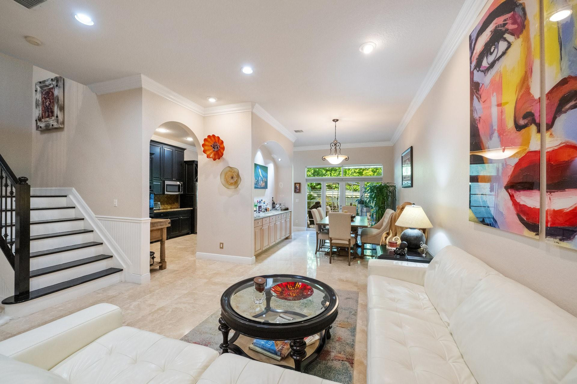 1421 Bayview Dr Unit: 1421