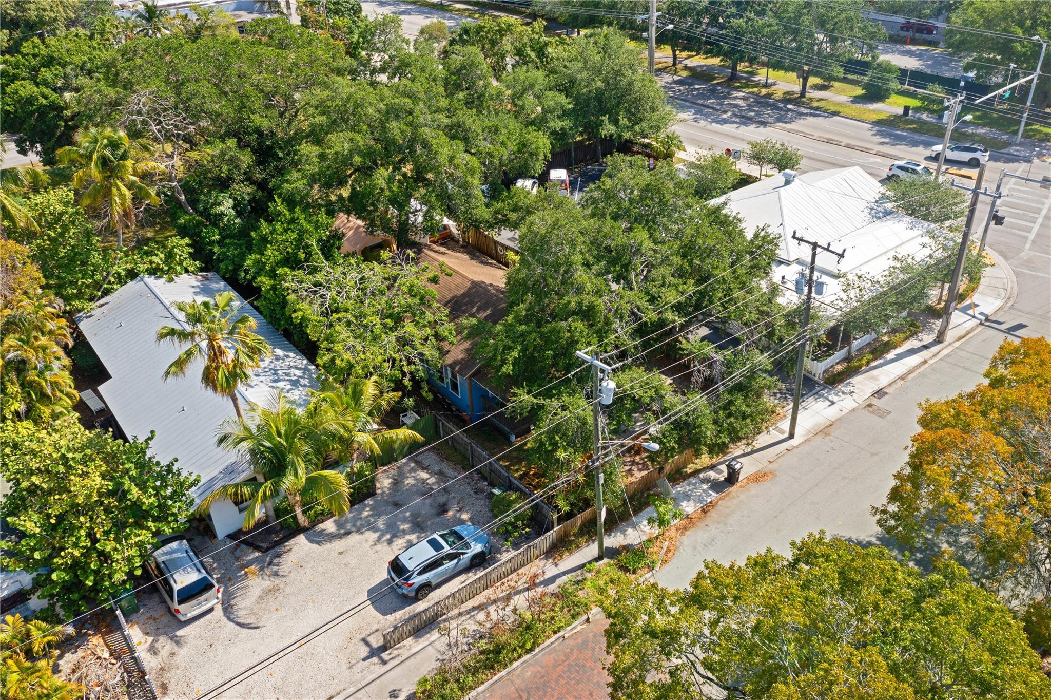 715 W las olas blvd #1-2
