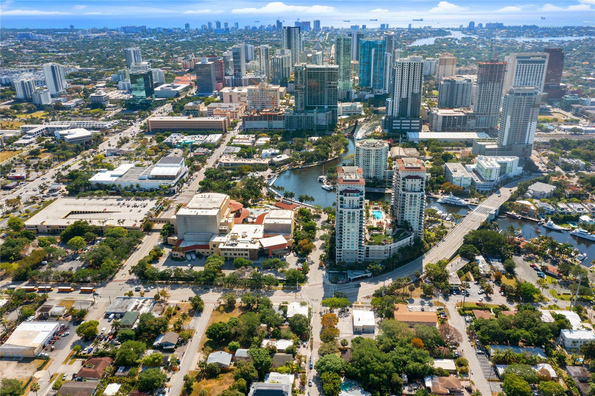 715 W las olas blvd #1-2