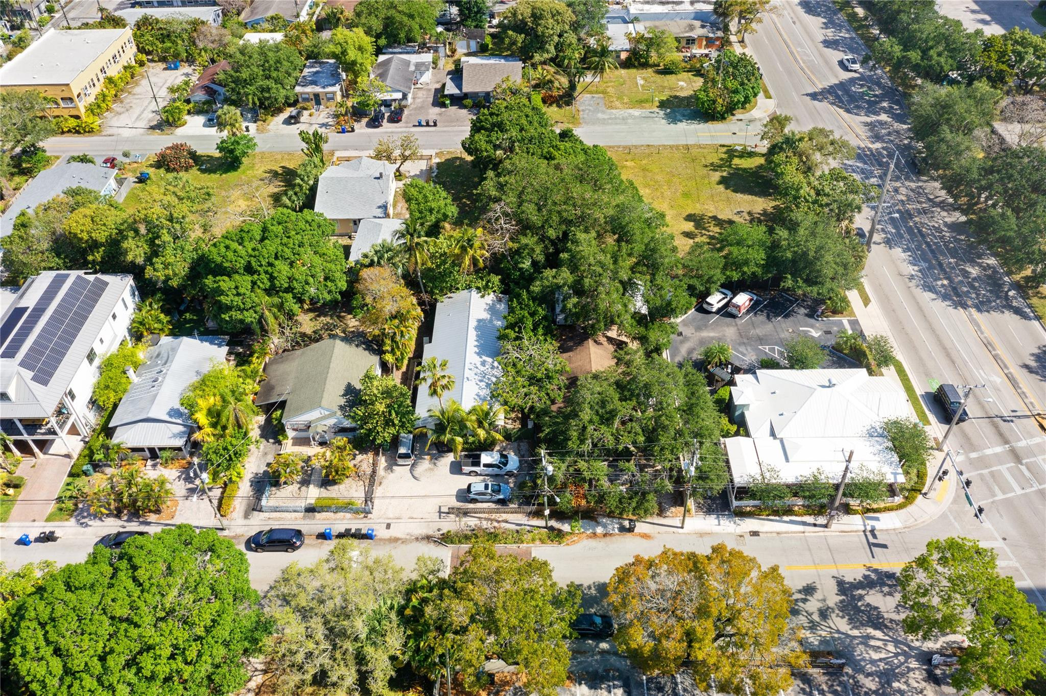 715 W las olas blvd #1-2