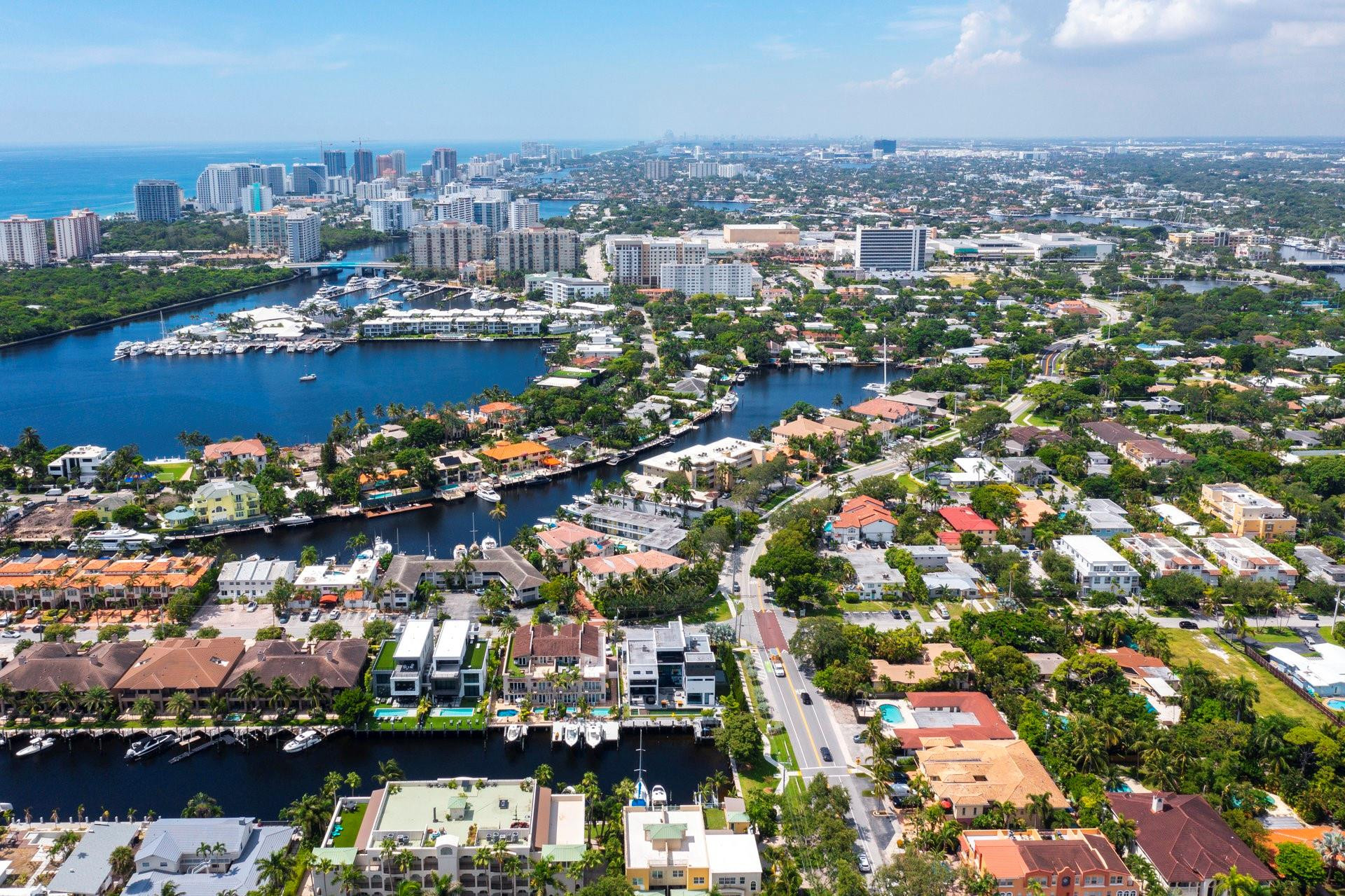 1423 Bayview Dr 1423