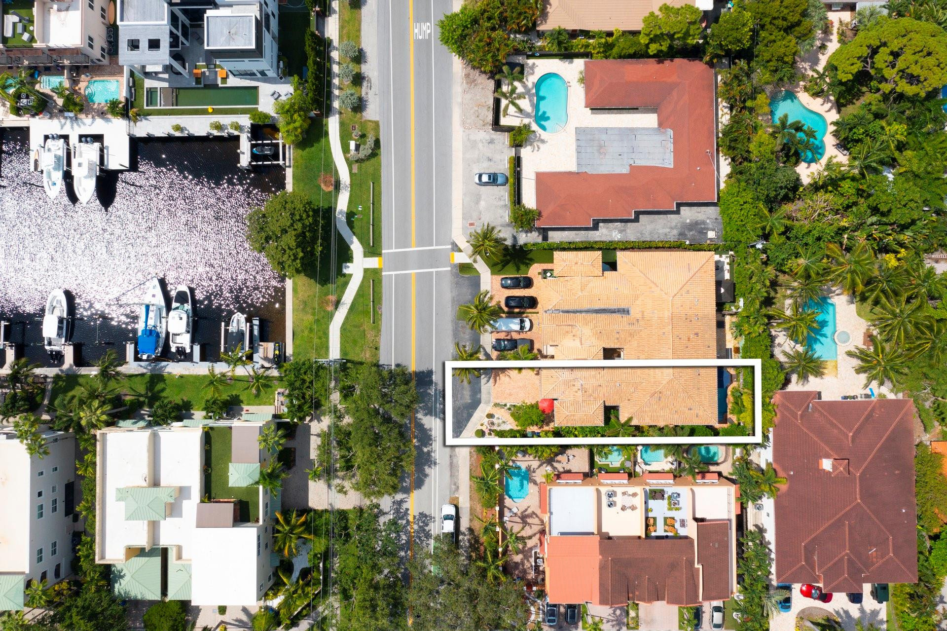 1423 Bayview Dr 1423