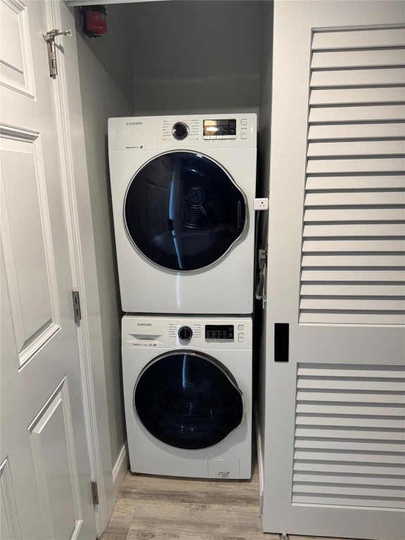 2104 S CYPRESS BEND DRIVE 405