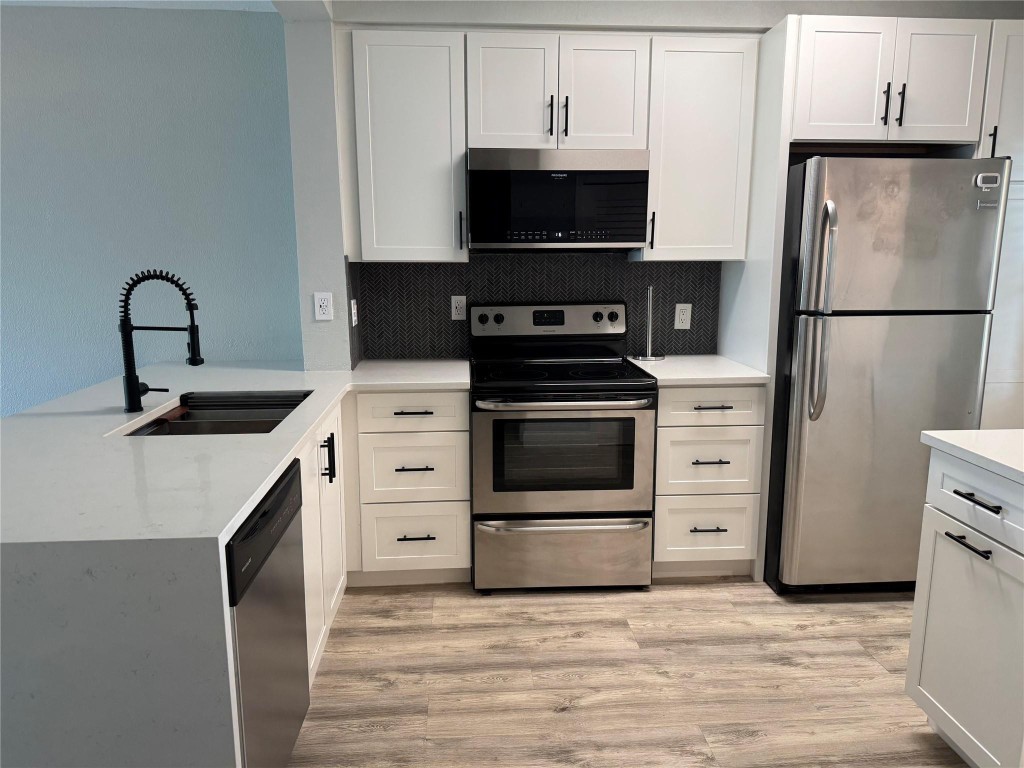 2104 S CYPRESS BEND DRIVE 405