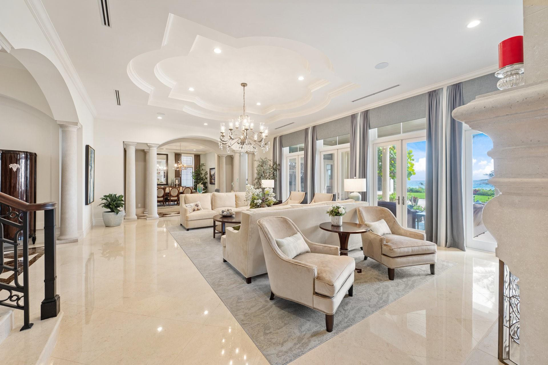 1011 Hillsboro Mile