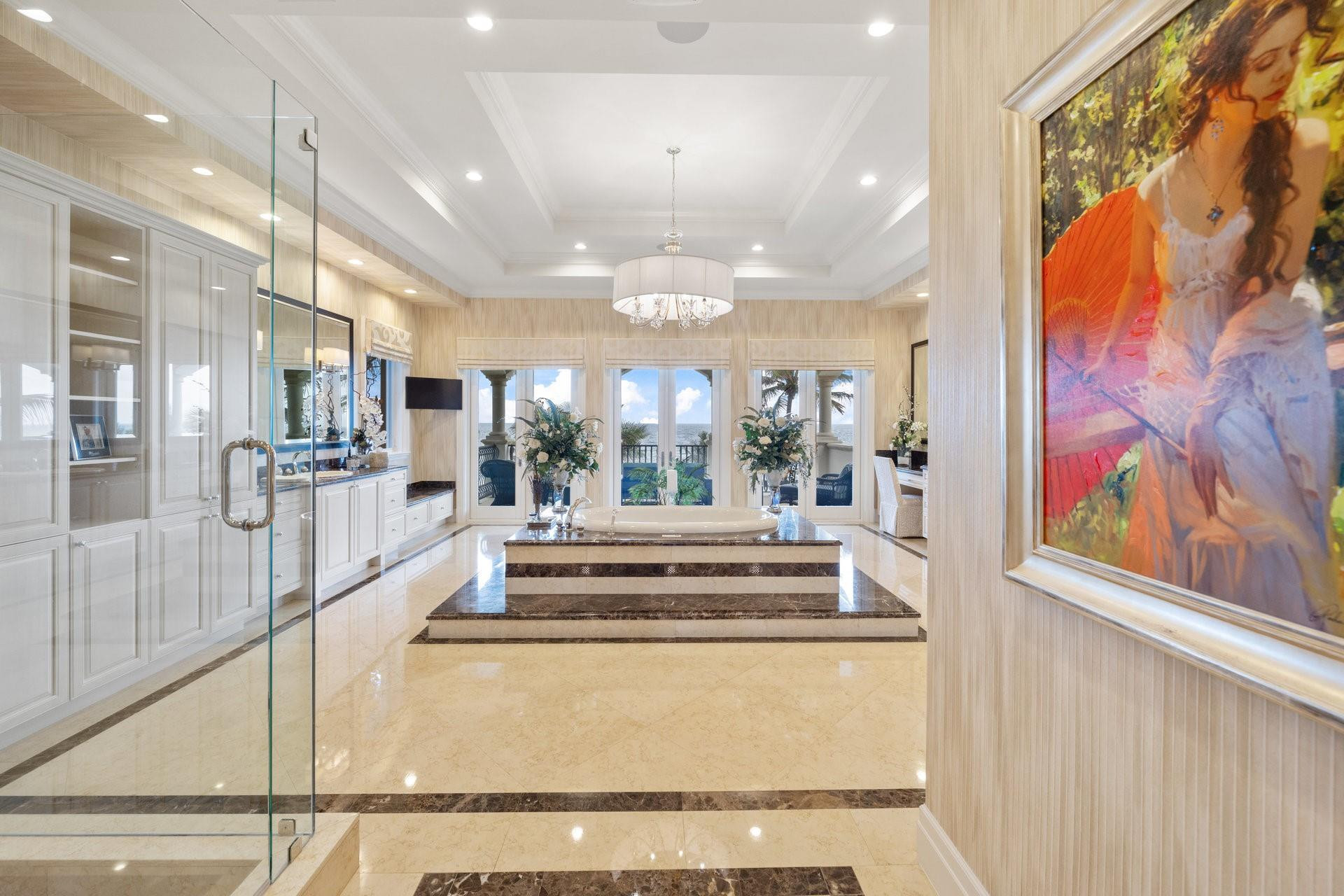 1011 Hillsboro Mile
