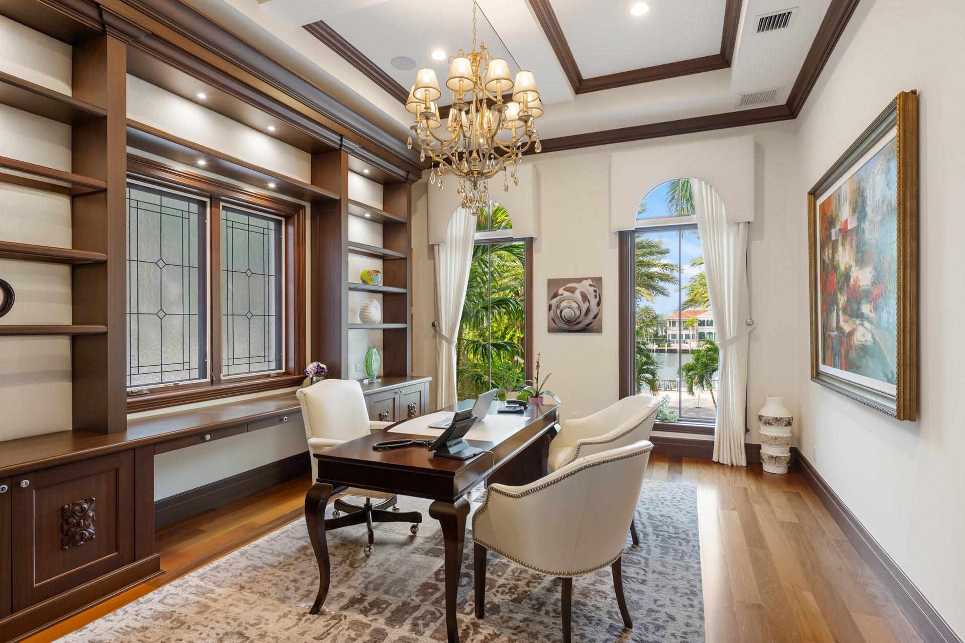 1011 Hillsboro Mile