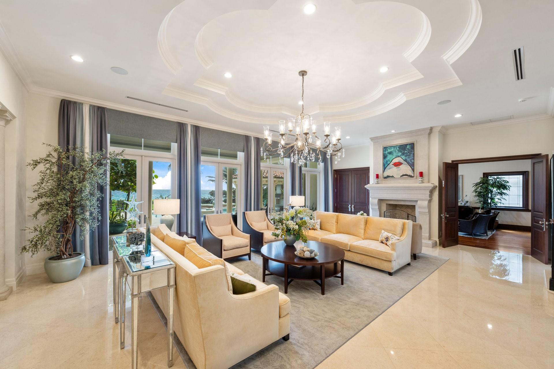 1011 Hillsboro Mile