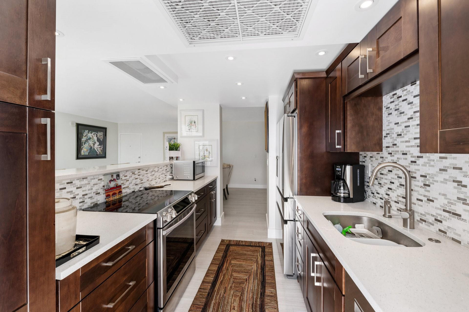 2715 N Ocean Blvd 17D