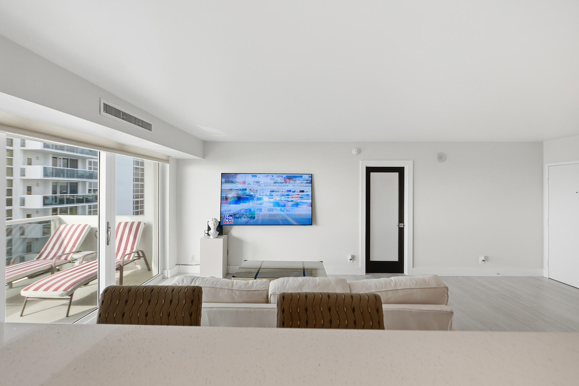 2715 N Ocean Blvd 17D