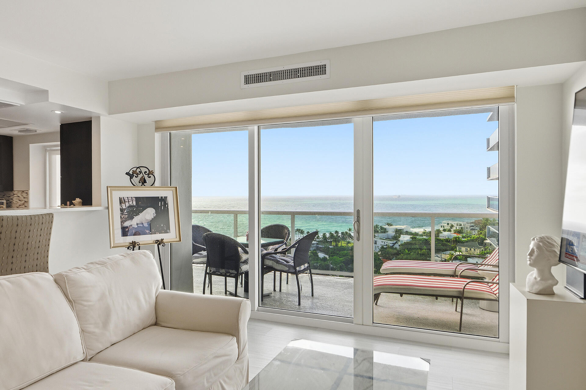 2715 N Ocean Blvd 17D