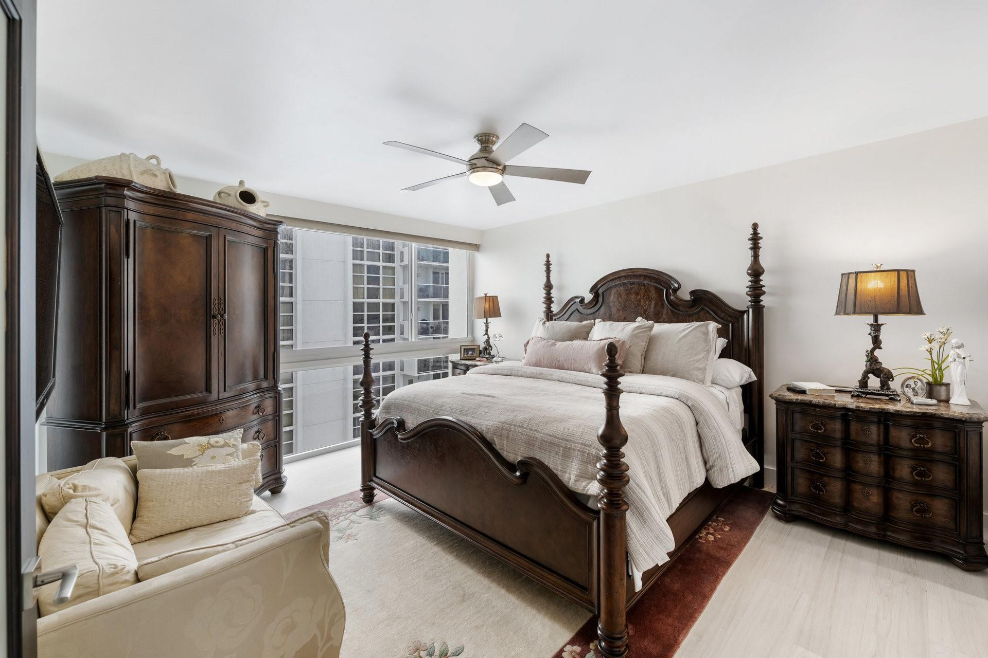 2715 N Ocean Blvd 17D