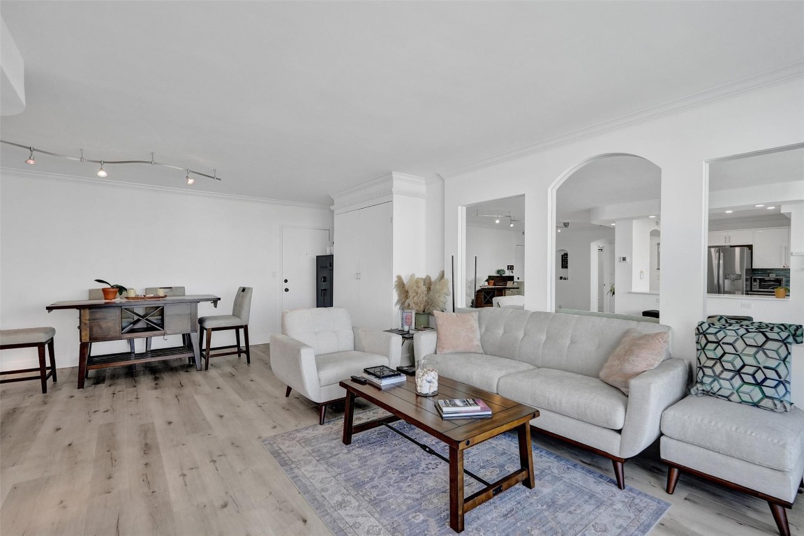 2715 N Ocean Blvd 17F