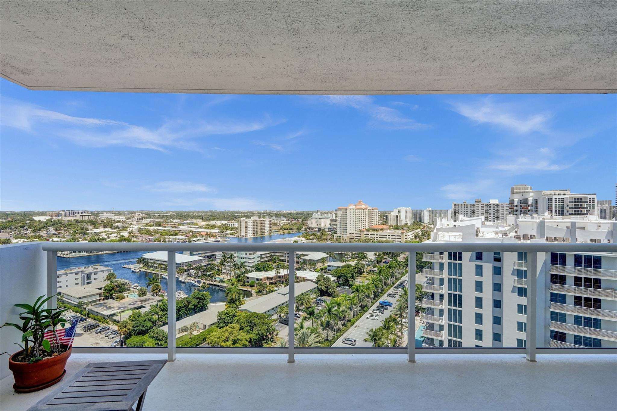 2715 N Ocean Blvd 17F
