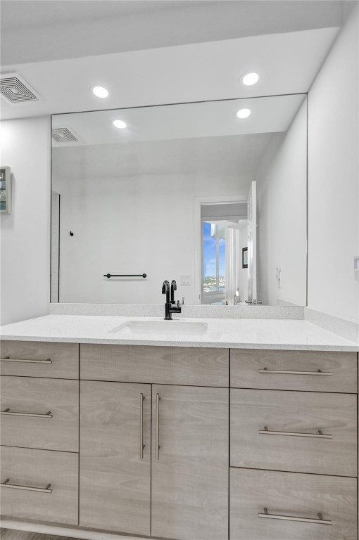 2715 N Ocean Blvd 17F