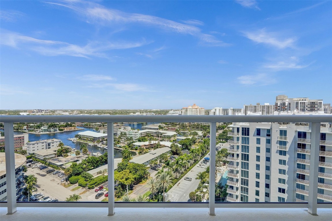 2715 N Ocean Blvd 17F