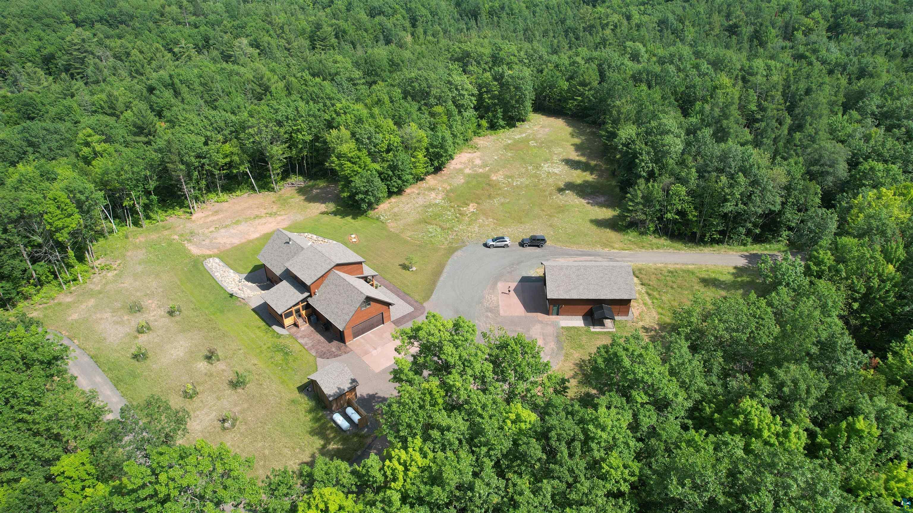 12207 E Railroad Rd