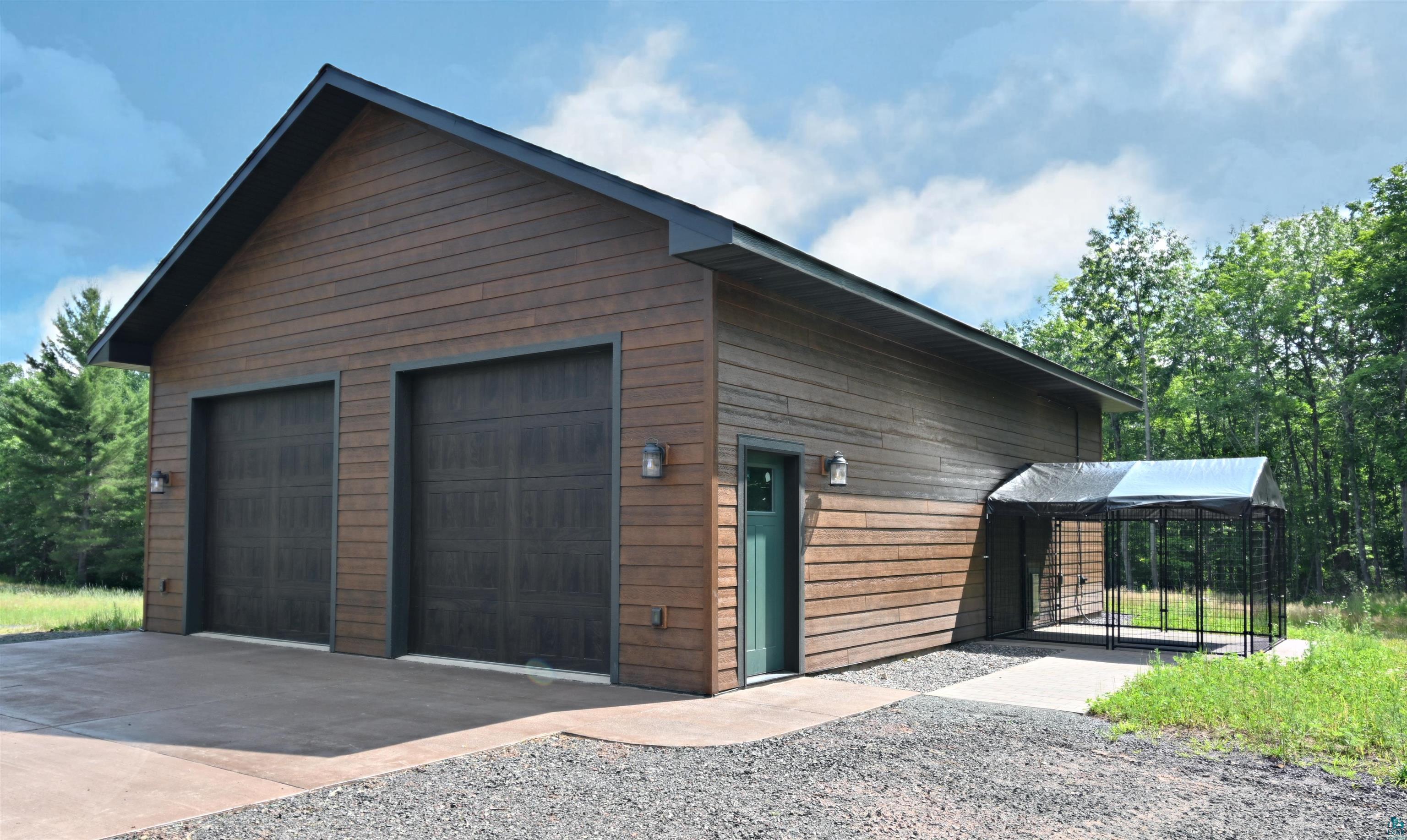 12207 E Railroad Rd