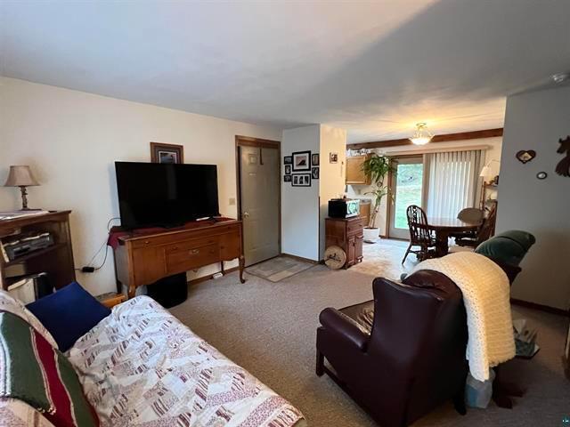 68095 Cty Hwy H