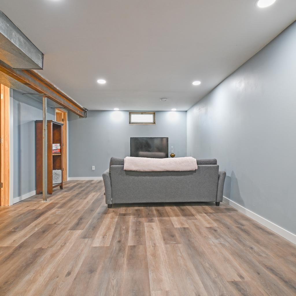 9482 W Homestead Road