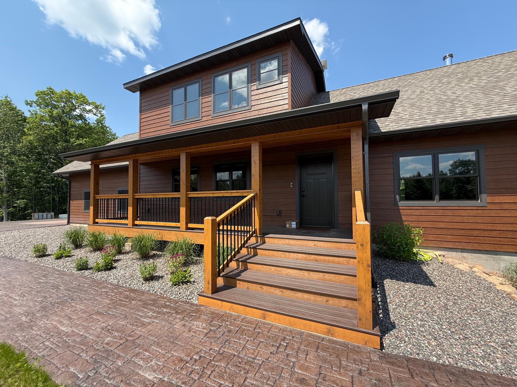 12207 E Railroad Road