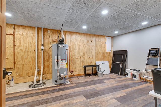 12207 E Railroad Road