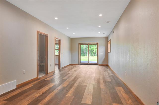 12207 E Railroad Road