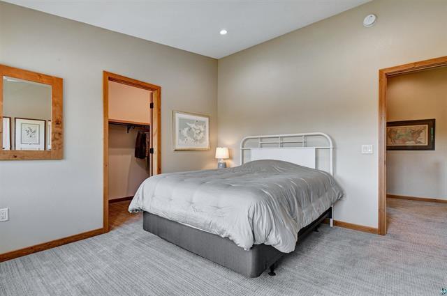 12207 E Railroad Road