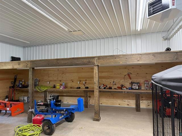 12207 E Railroad Road