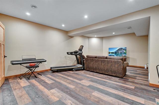 12207 E Railroad Road