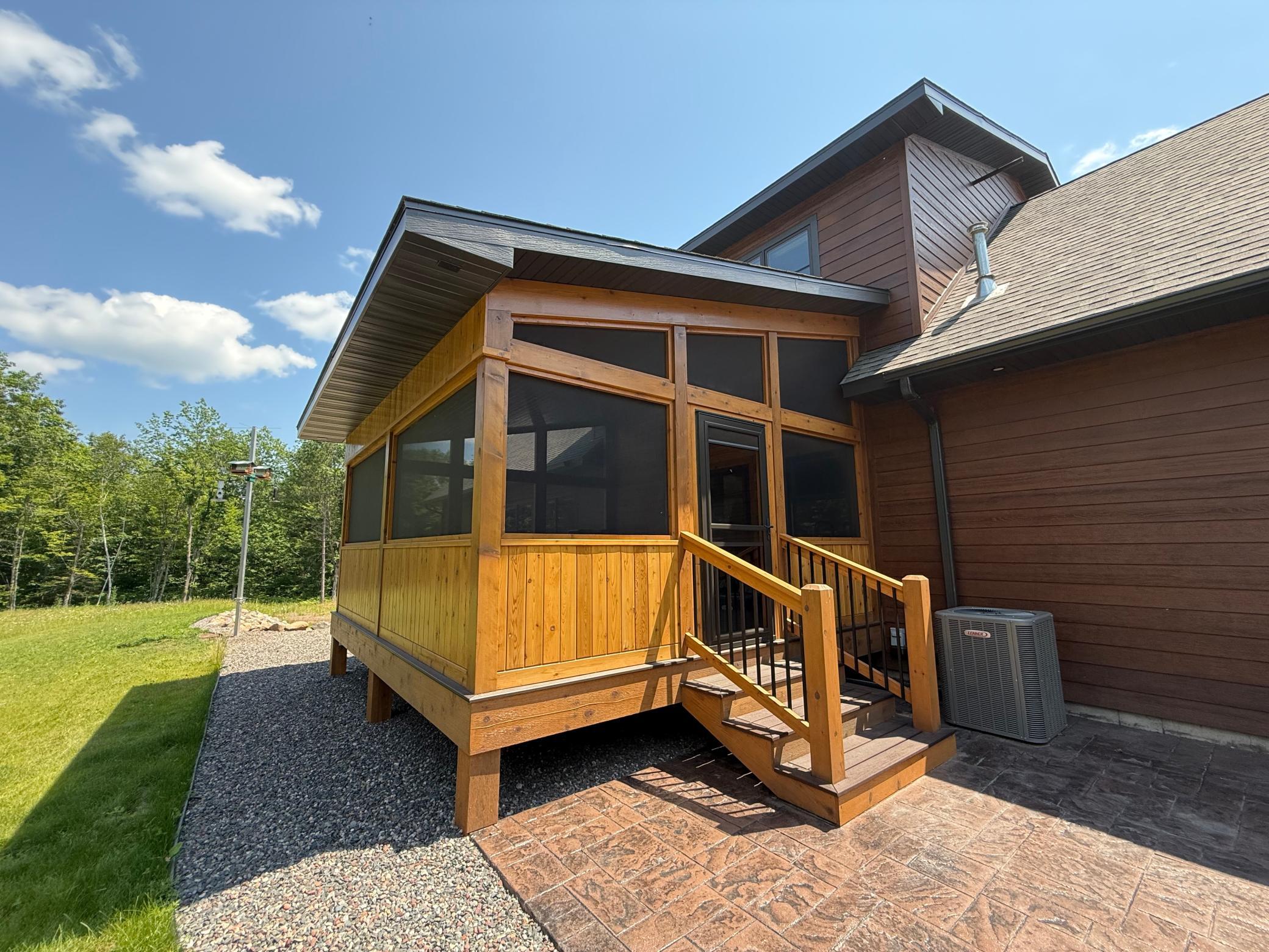 12207 E Railroad Road