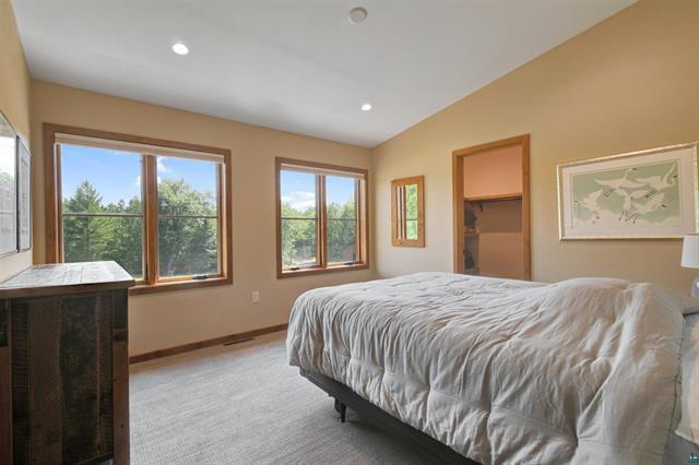 12207 E Railroad Road