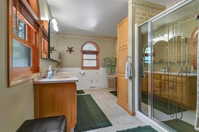 67490 W Crystal Lake Road