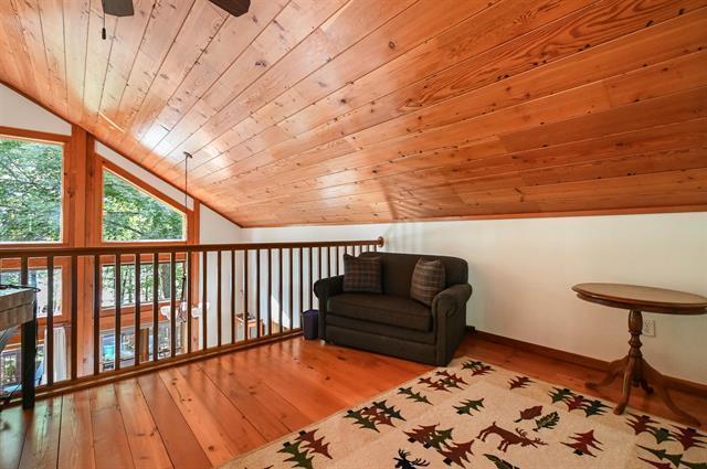 65885 Troutdale Road